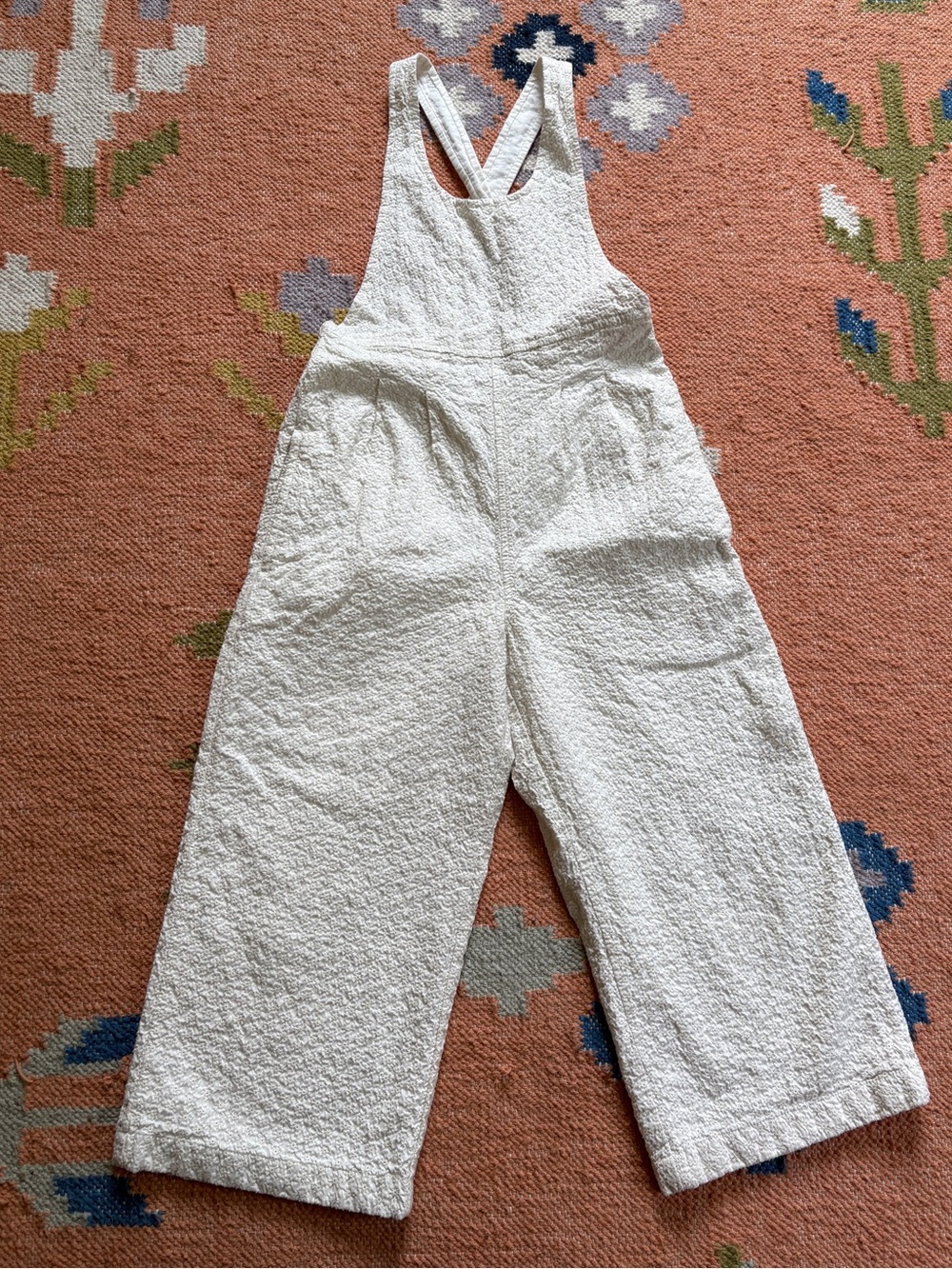 Hanna Andersson Girl’s Cream Floral Eyelet Wide Leg Overalls Size 6-7